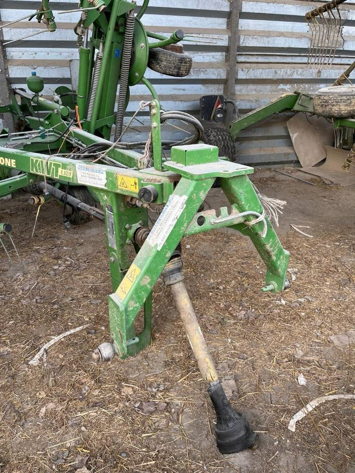 Krone KWT 882 - Tedder/ Rake: picture 3 Krone KWT 882 - Tedder/ Rake: picture 3