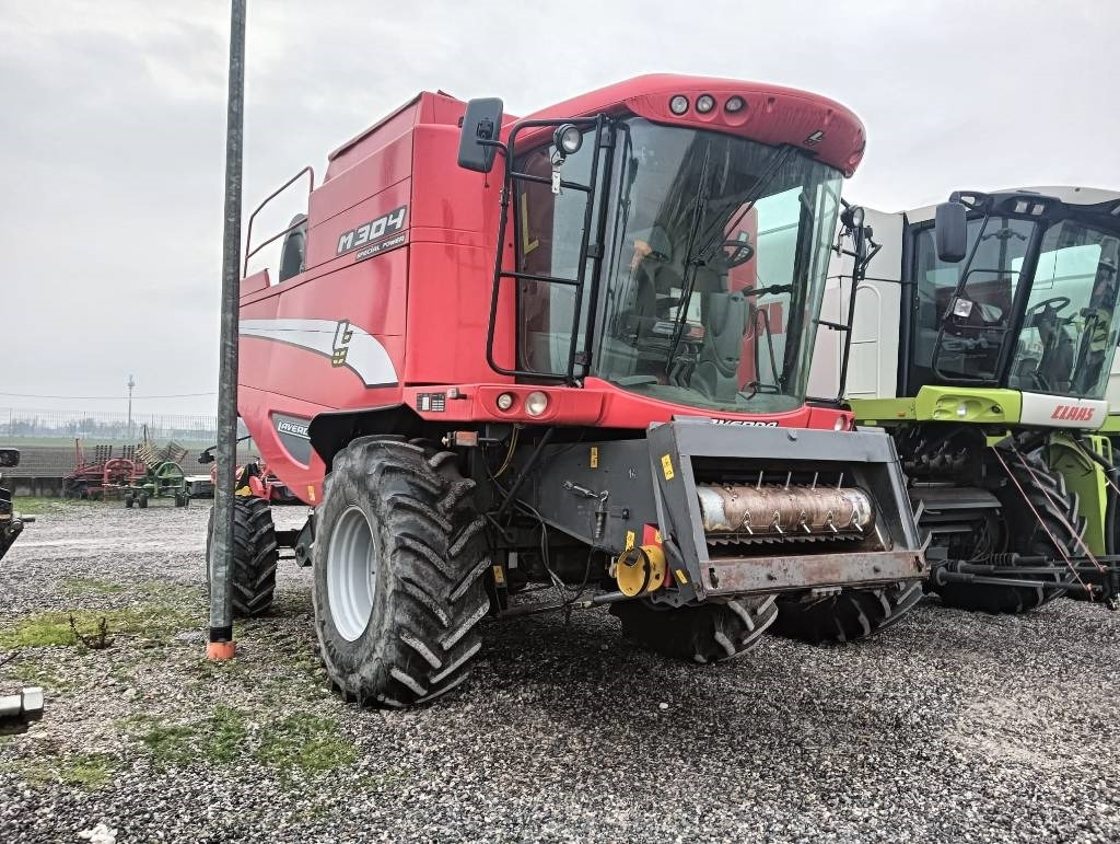 Laverda 304 - Combine harvester: picture 1 Laverda 304 - Combine harvester: picture 1