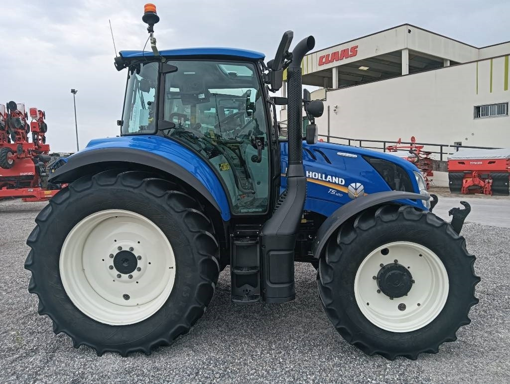 New Holland T 5.120  leasing New Holland T 5.120: picture 8