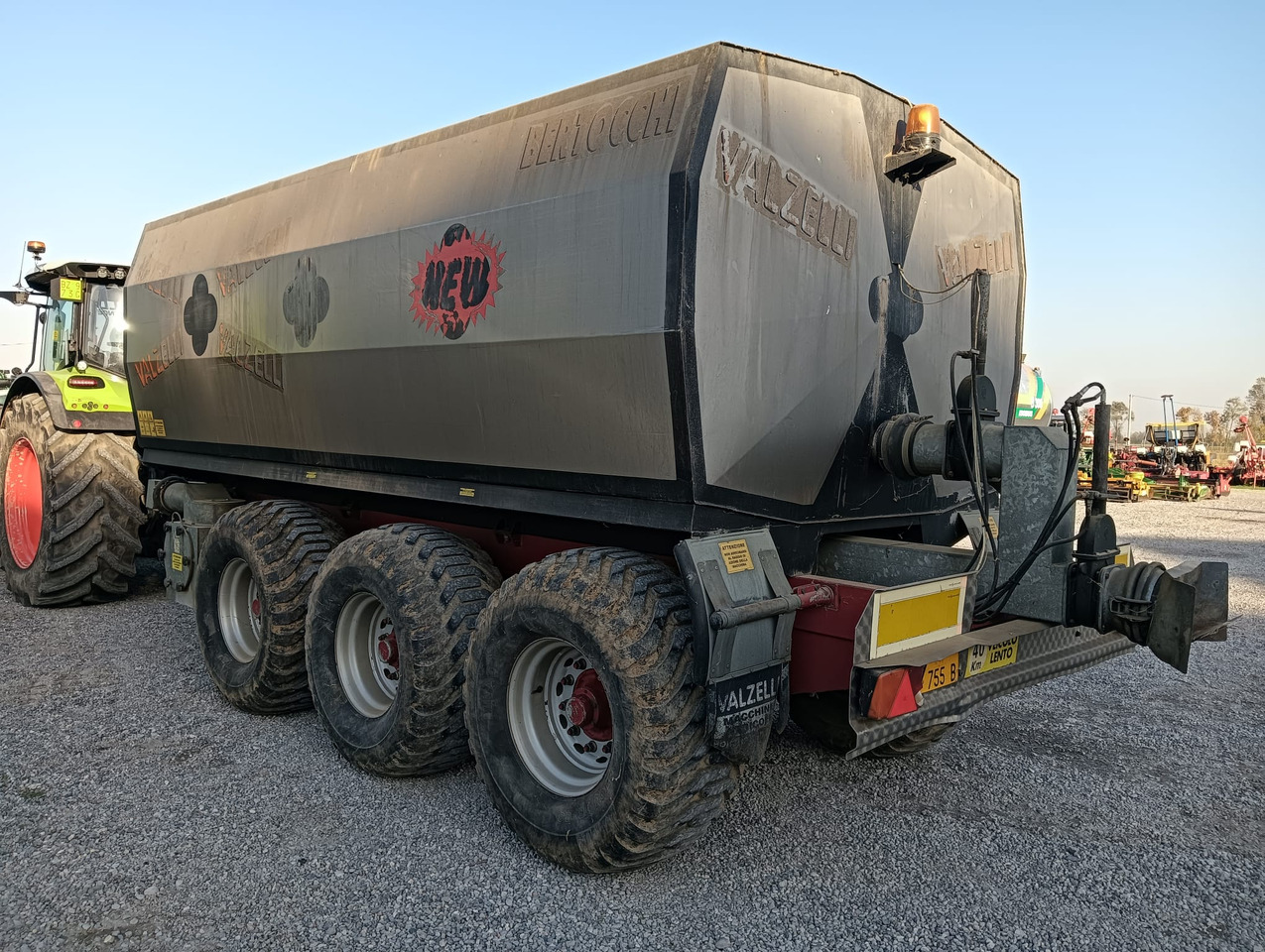 Valzelli 200 cb - Farm trailer: picture 3 Valzelli 200 cb - Farm trailer: picture 3