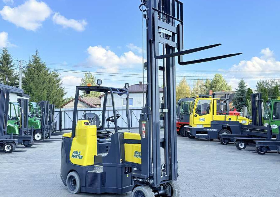 Aisle Master AISLE MASTER 20SHE / ARTICULATED FORKLIFT / TRIPLEX 8500 MM / ELECTRIC / FULL FREE LIFT / SIDE SHIFT / NEW TYRES / ONLY 1176 HOURS / EXCELLENT CONDITION Wide range of multi-directional an - Electric forklift: picture 1 Aisle Master AISLE MASTER 20SHE / ARTICULATED FORKLIFT / TRIPLEX 8500 MM / ELECTRIC / FULL FREE LIFT / SIDE SHIFT / NEW TYRES / ONLY 1176 HOURS / EXCELLENT CONDITION Wide range of multi-directional an - Electric forklift: picture 1