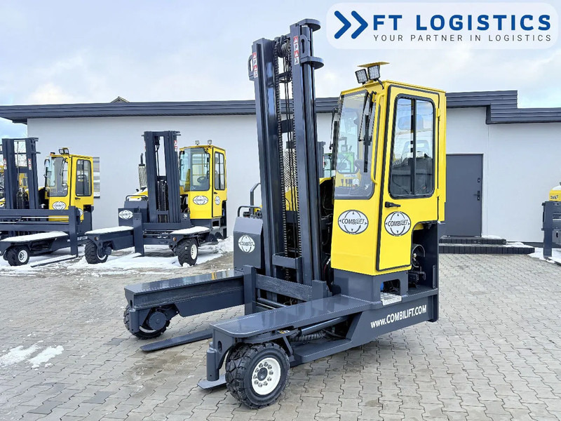 Combilift C4000 | GAS | DUPLEX 4600 | FORK POSITIONER | CABIN | NEW TIRES | LIKE NEW C4000 | GAS | DUPLEX 4600 | FORK POSITIONER | CABIN | - 4-way reach truck: picture 1 Combilift C4000 | GAS | DUPLEX 4600 | FORK POSITIONER | CABIN | NEW TIRES | LIKE NEW C4000 | GAS | DUPLEX 4600 | FORK POSITIONER | CABIN | - 4-way reach truck: picture 1