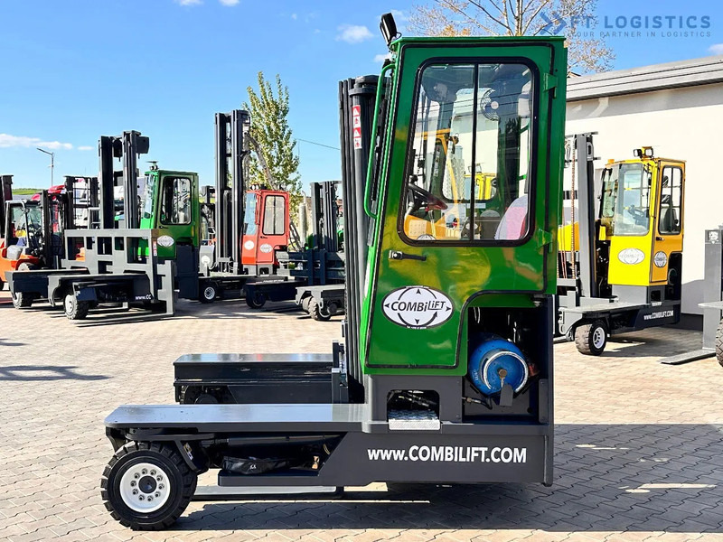 4-way reach truck Combilift C4000 / TRIPLEX / 4900MM / LPG / FREE LIFT / FORK SHIFT / LIKE NEW C4000 / TRIPLEX / 4900MM / LPG / FREE LIFT / FORK SHIFT / LIK: picture 9 4-way reach truck Combilift C4000 / TRIPLEX / 4900MM / LPG / FREE LIFT / FORK SHIFT / LIKE NEW C4000 / TRIPLEX / 4900MM / LPG / FREE LIFT / FORK SHIFT / LIK: picture 9