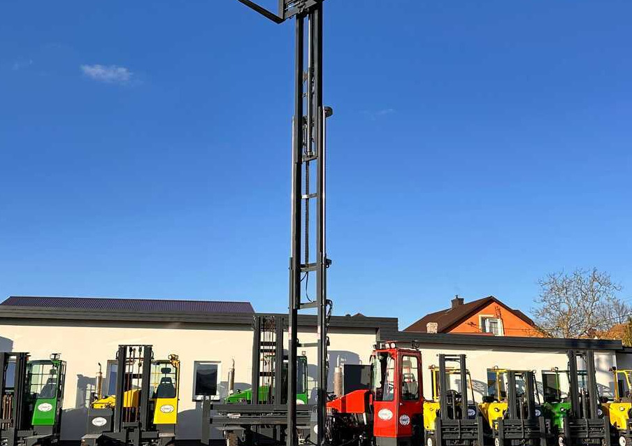 4-way reach truck Combilift COMBILIFT C4000 – TRIPLEX 9300 mm – Year 2017 – GAS – FREE LIFT – FORK SIDE SHIFT – CONDITION 5/5: picture 29