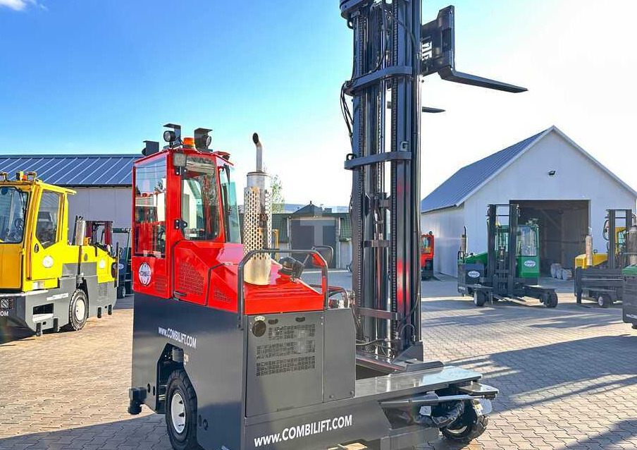4-way reach truck Combilift COMBILIFT C4000 – TRIPLEX 9300 mm – Year 2017 – GAS – FREE LIFT – FORK SIDE SHIFT – CONDITION 5/5: picture 27