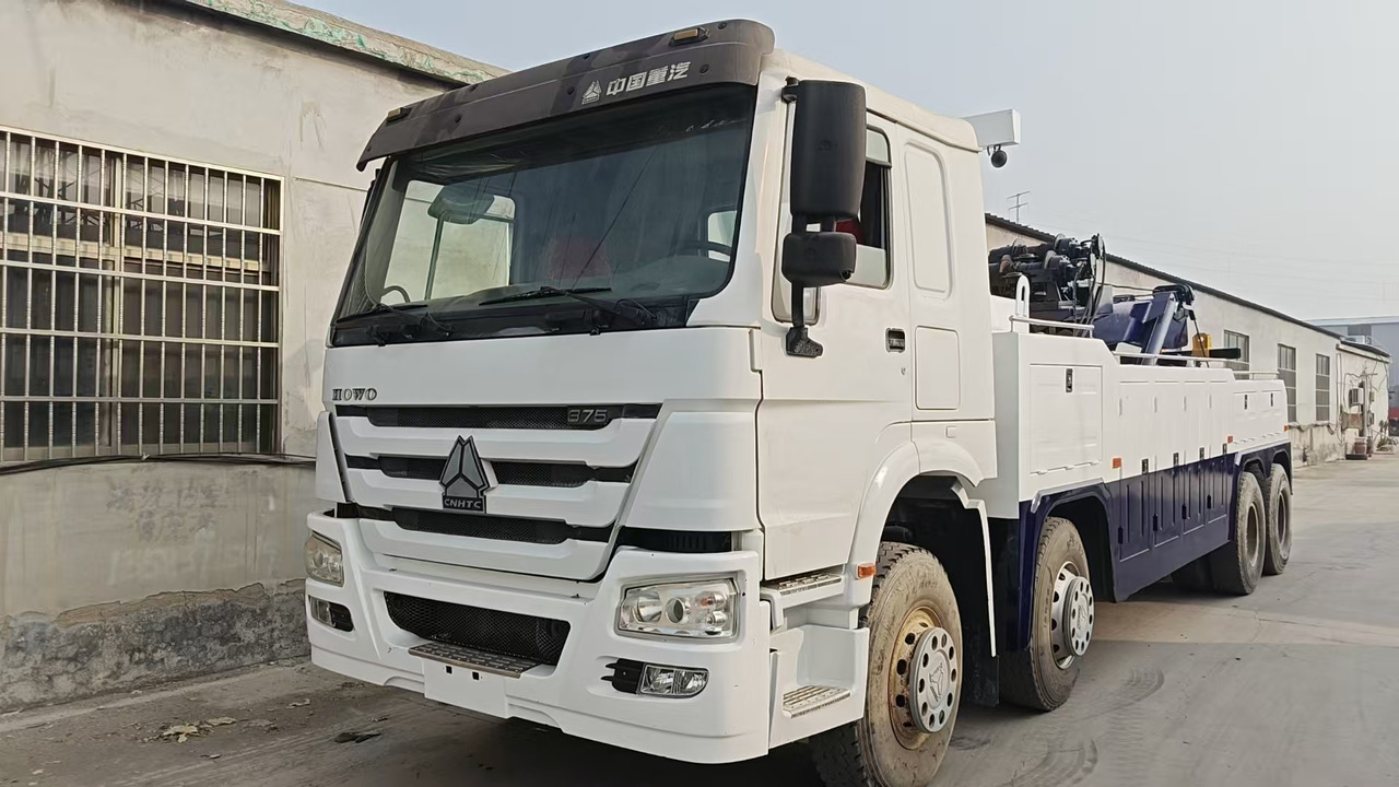 HOWO HOWO 375,8×4 - Tow truck: picture 3 HOWO HOWO 375,8×4 - Tow truck: picture 3