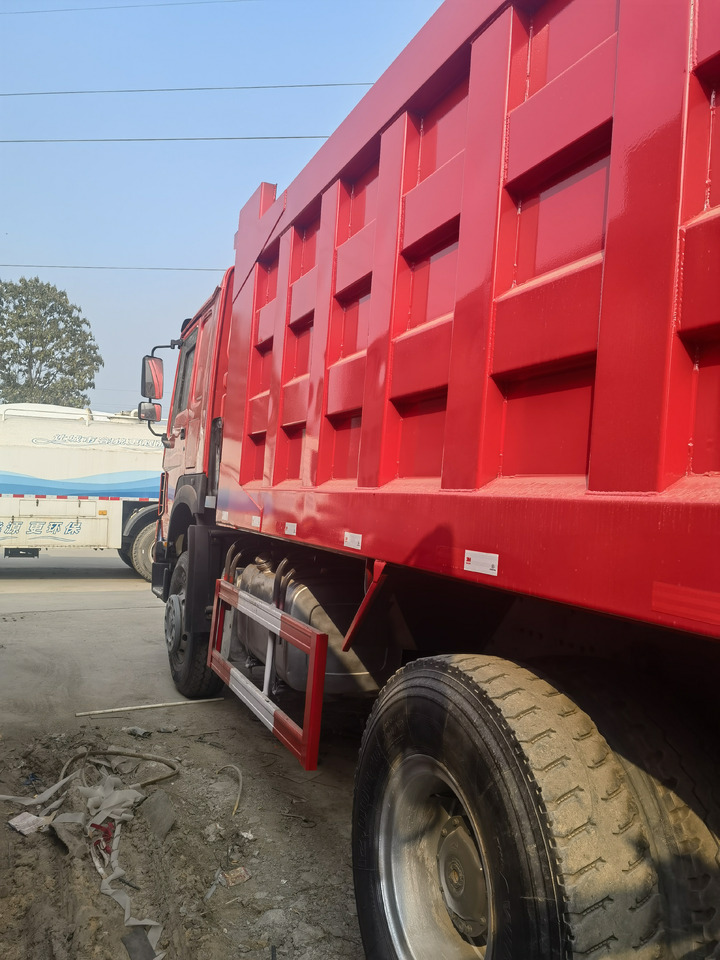 HOWO HOWO 6*4 371 dump truck - Tipper: picture 1 HOWO HOWO 6*4 371 dump truck - Tipper: picture 1