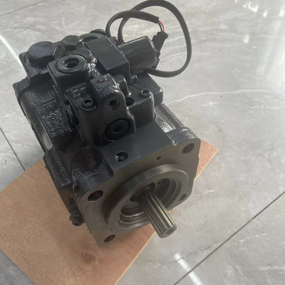 KOMATSU 708-1S-00240 - Hydraulic pump for Bulldozer: picture 2 KOMATSU 708-1S-00240 - Hydraulic pump for Bulldozer: picture 2