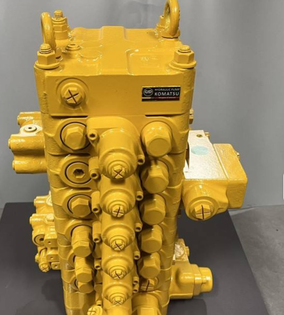KOMATSU 723-57-11700 - Hydraulic valve for Excavator: picture 3 KOMATSU 723-57-11700 - Hydraulic valve for Excavator: picture 3