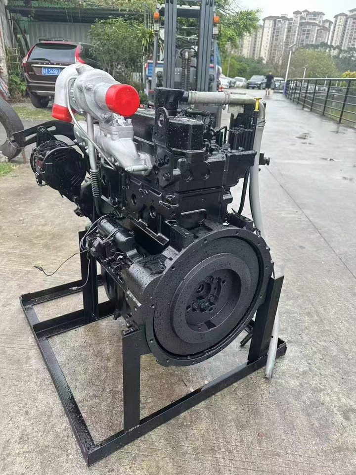 MITSUBISHI D04 - Engine for Excavator: picture 2 MITSUBISHI D04 - Engine for Excavator: picture 2