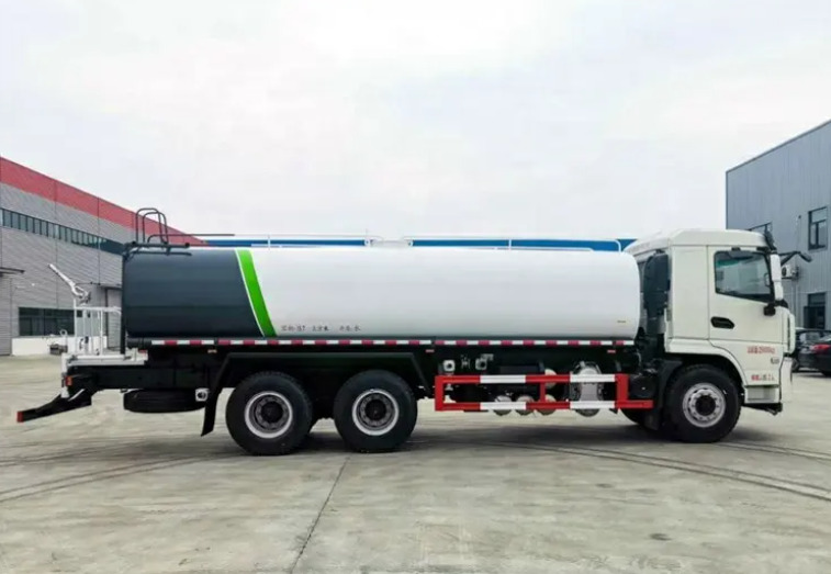 SHACMAN SHACMAN H3000 20 cubic meters tanker - Tanker truck: picture 2 SHACMAN SHACMAN H3000 20 cubic meters tanker - Tanker truck: picture 2