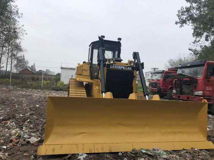 CAT High Quality Used Machinery , Original D6h Cat Bulldozer , Winch Attached Cat Bulldozer - Bulldozer: picture 3 CAT High Quality Used Machinery , Original D6h Cat Bulldozer , Winch Attached Cat Bulldozer - Bulldozer: picture 3