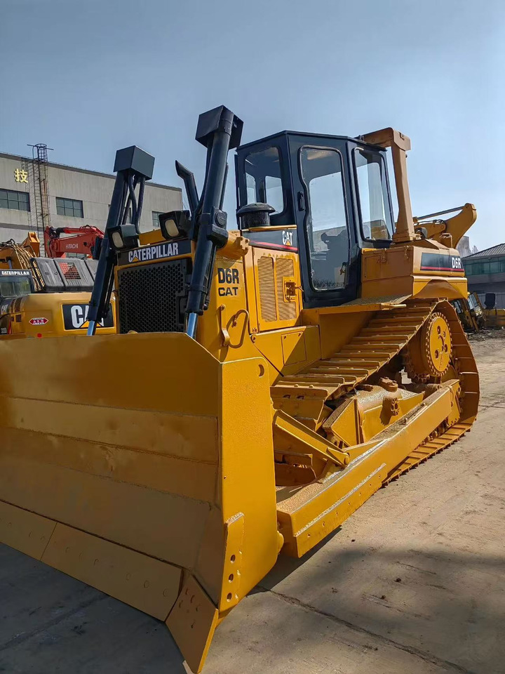 CAT Used Bulldozer D6R High Quality - Bulldozer: picture 5 CAT Used Bulldozer D6R High Quality - Bulldozer: picture 5