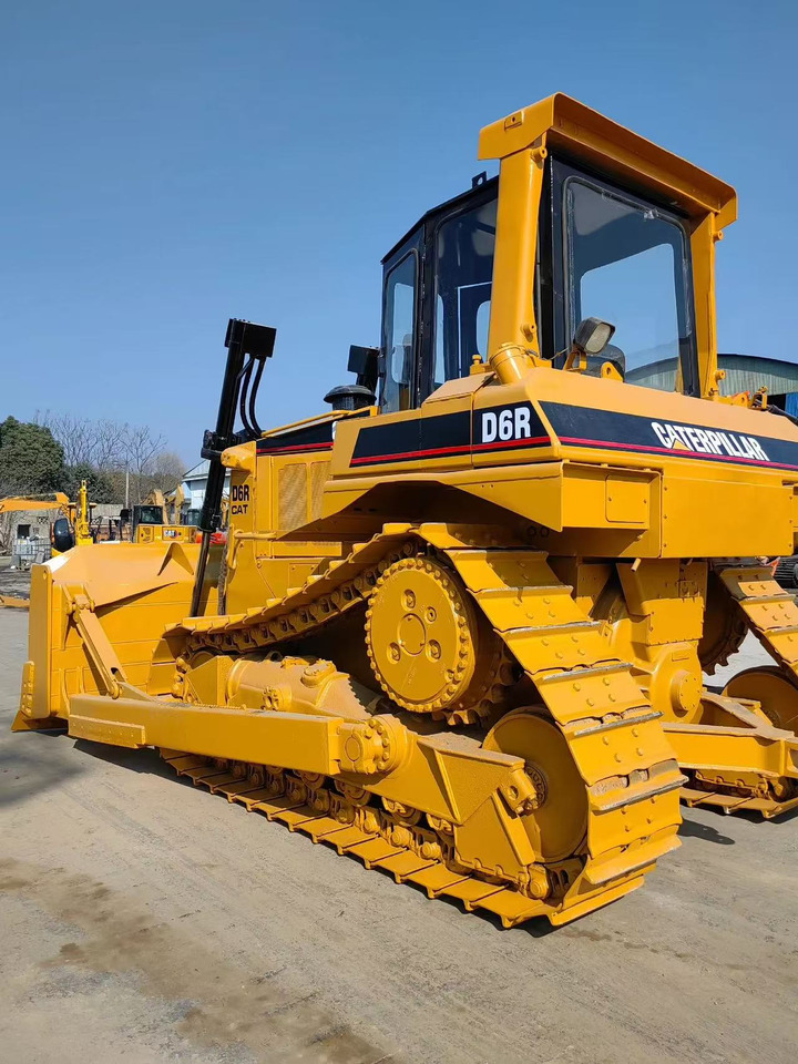 CAT Used Bulldozer D6R High Quality - Bulldozer: picture 2 CAT Used Bulldozer D6R High Quality - Bulldozer: picture 2