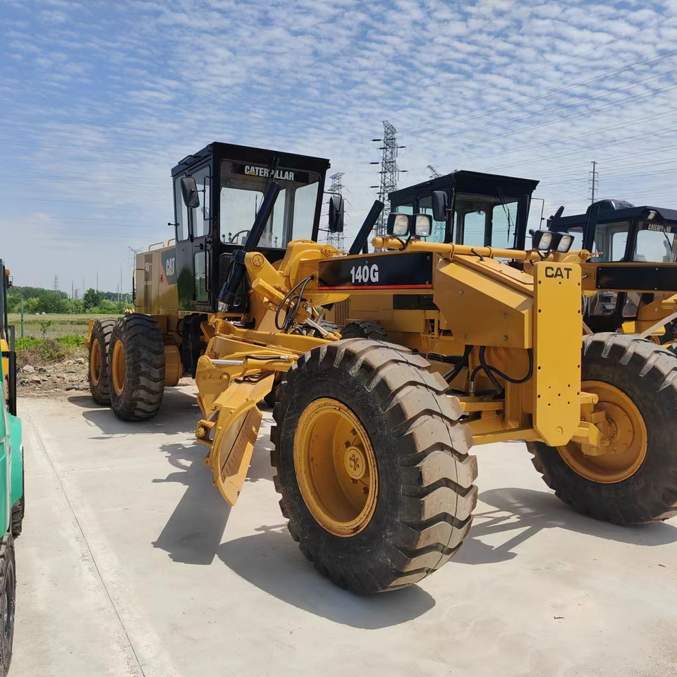 GRADER CAT 140G GRADER | Ideal for Mining & Demolition | Global Export & COD Accepted - Grader: picture 1 GRADER CAT 140G GRADER | Ideal for Mining & Demolition | Global Export & COD Accepted - Grader: picture 1