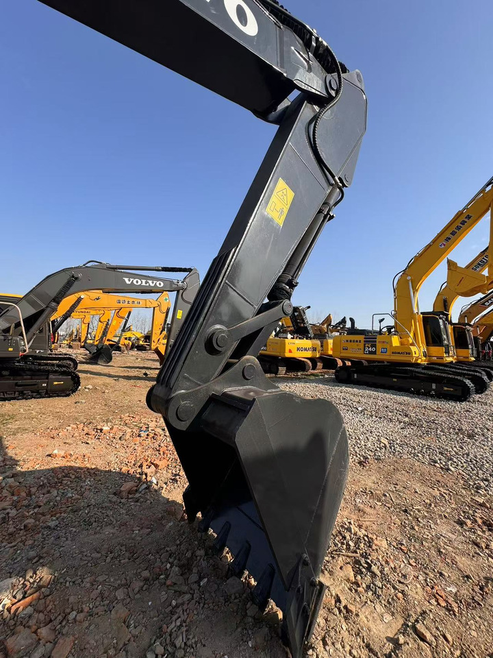 VOLVO Used Excellent Excavator EC210 on Sale - Crawler excavator: picture 2 VOLVO Used Excellent Excavator EC210 on Sale - Crawler excavator: picture 2