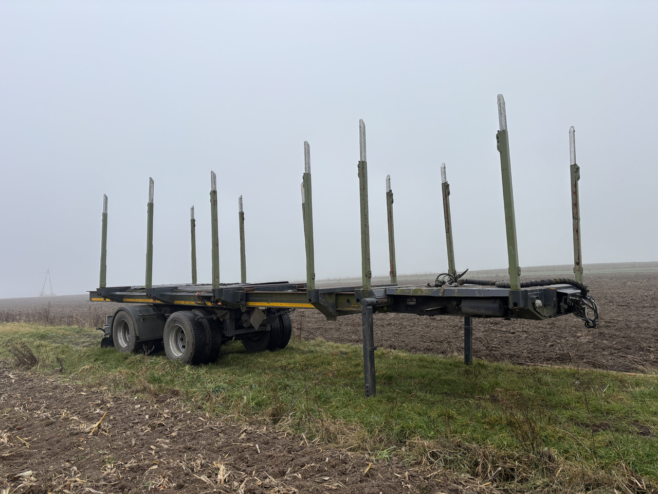 DieBolt S354ED - Log semi-trailer: picture 1 DieBolt S354ED - Log semi-trailer: picture 1