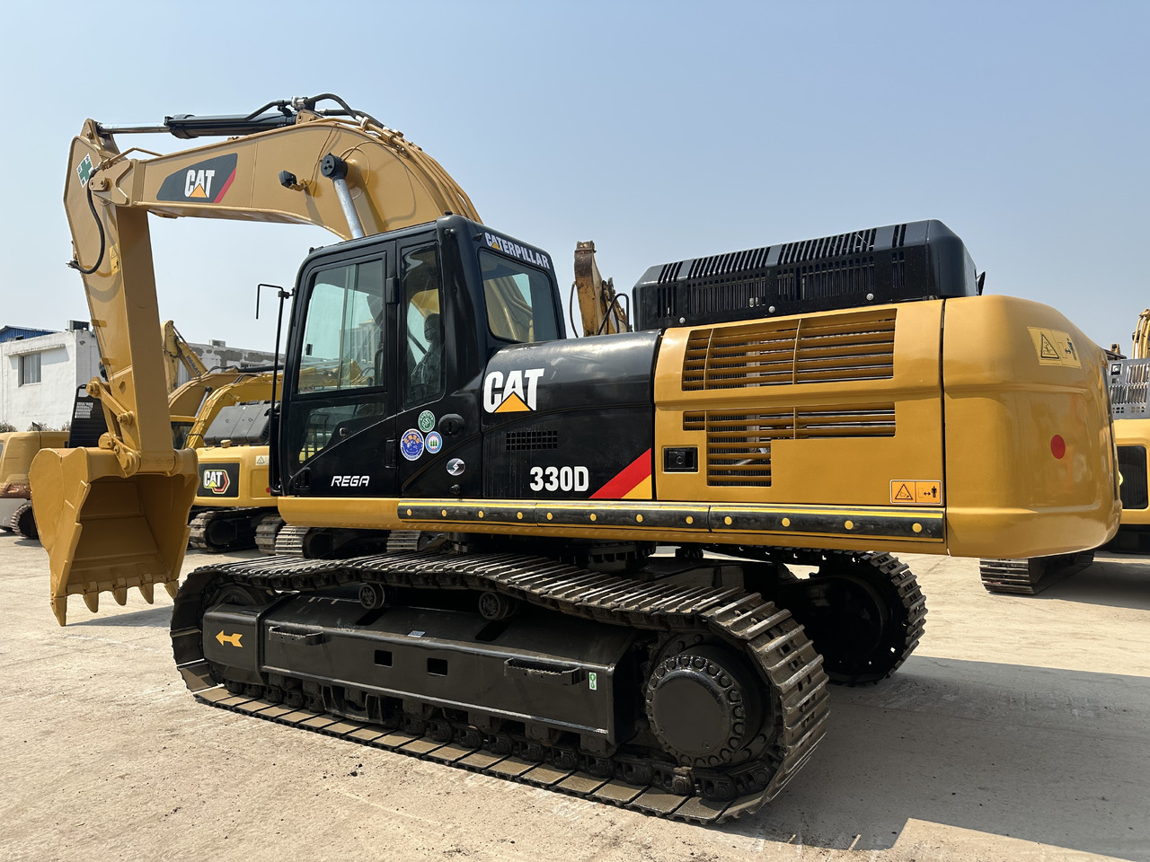 CATERPILLAR 330D - Crawler excavator: picture 1 CATERPILLAR 330D - Crawler excavator: picture 1
