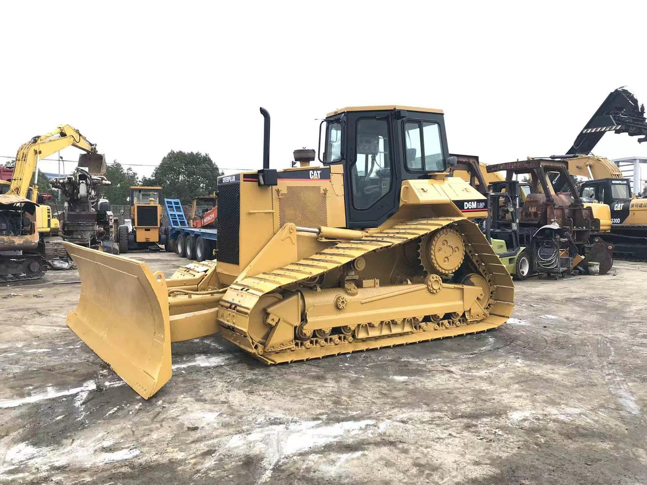 CATERPILLAR D6M - Bulldozer: picture 4 CATERPILLAR D6M - Bulldozer: picture 4