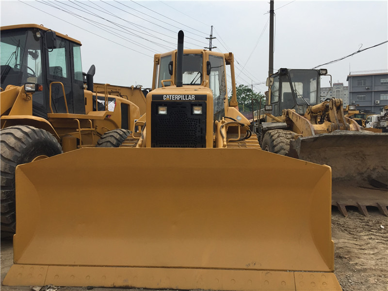 CATERPILLAR D6N - Bulldozer: picture 2 CATERPILLAR D6N - Bulldozer: picture 2
