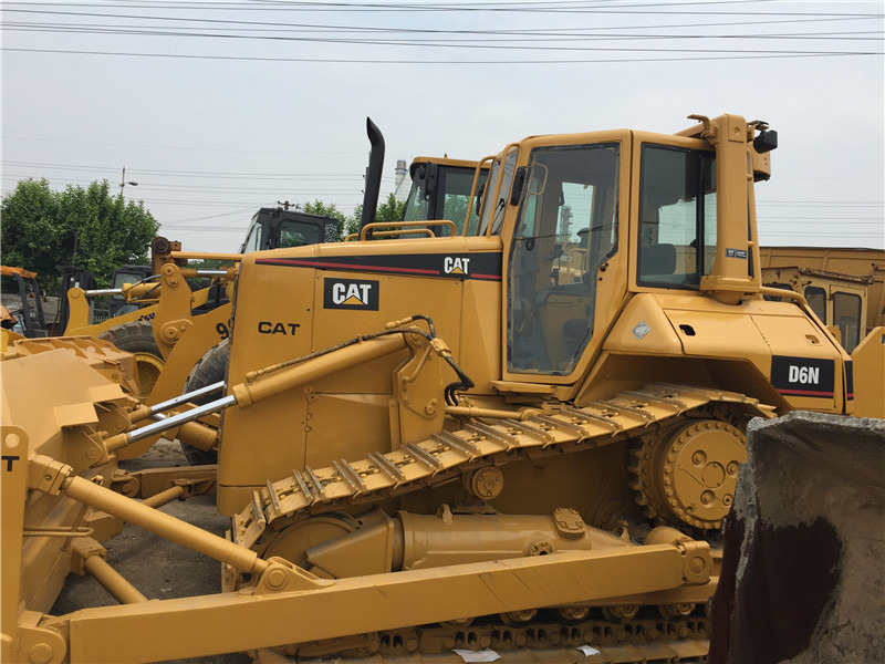 CATERPILLAR D6N - Bulldozer: picture 5 CATERPILLAR D6N - Bulldozer: picture 5