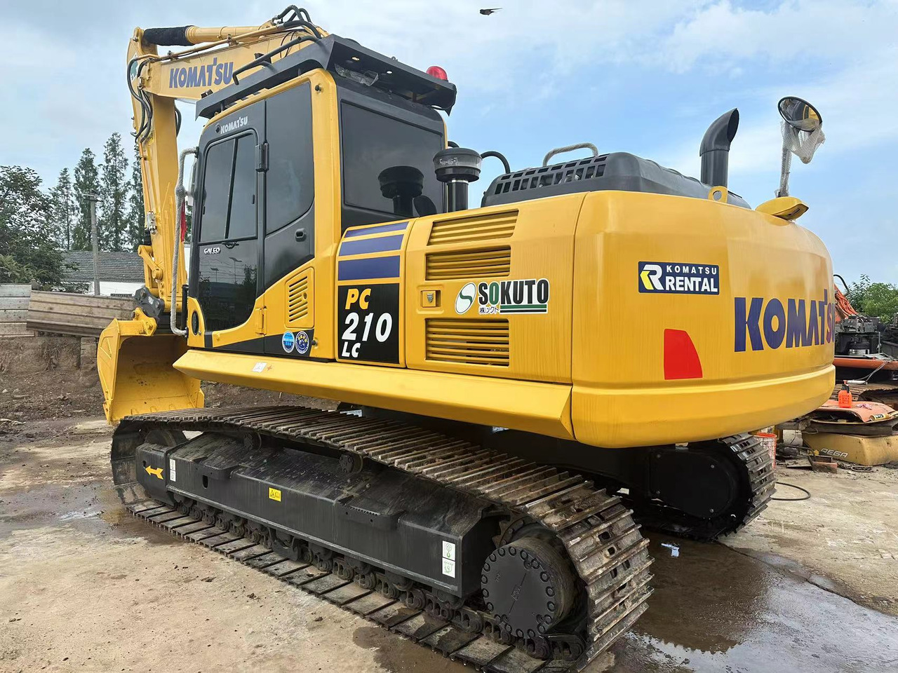 KOMATSU PC210-8 - Crawler excavator: picture 1 KOMATSU PC210-8 - Crawler excavator: picture 1