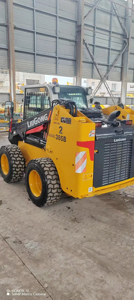 Liugong CLG385B - Skid steer loader: picture 3 Liugong CLG385B - Skid steer loader: picture 3
