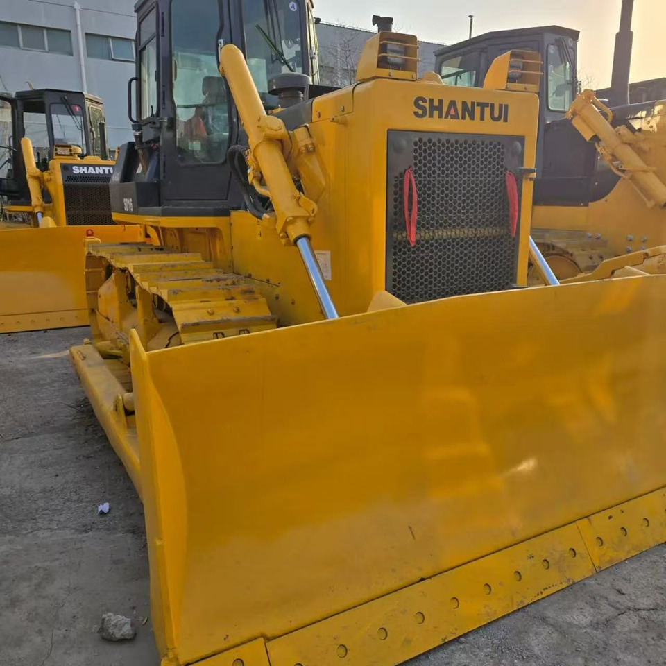 SHANTUI SD16 - Bulldozer: picture 3 SHANTUI SD16 - Bulldozer: picture 3