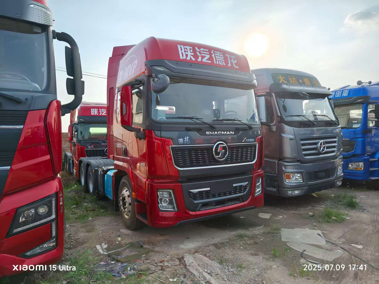 SHACMAN X5000 6x4 - Tractor truck: picture 3 SHACMAN X5000 6x4 - Tractor truck: picture 3