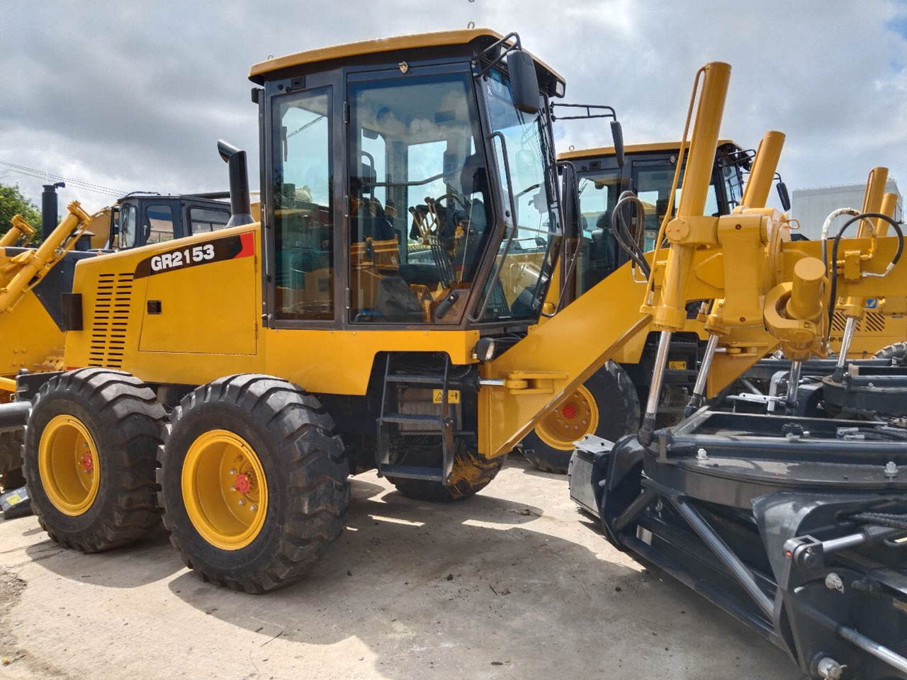 XCMG GR2153 - Grader: picture 2 XCMG GR2153 - Grader: picture 2