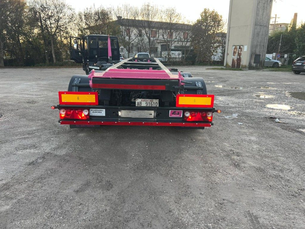 CARDI RIMORCHIO CARDI SCARRABILE RIBALTABILE - Roll-off/ Skip trailer: picture 3 CARDI RIMORCHIO CARDI SCARRABILE RIBALTABILE - Roll-off/ Skip trailer: picture 3