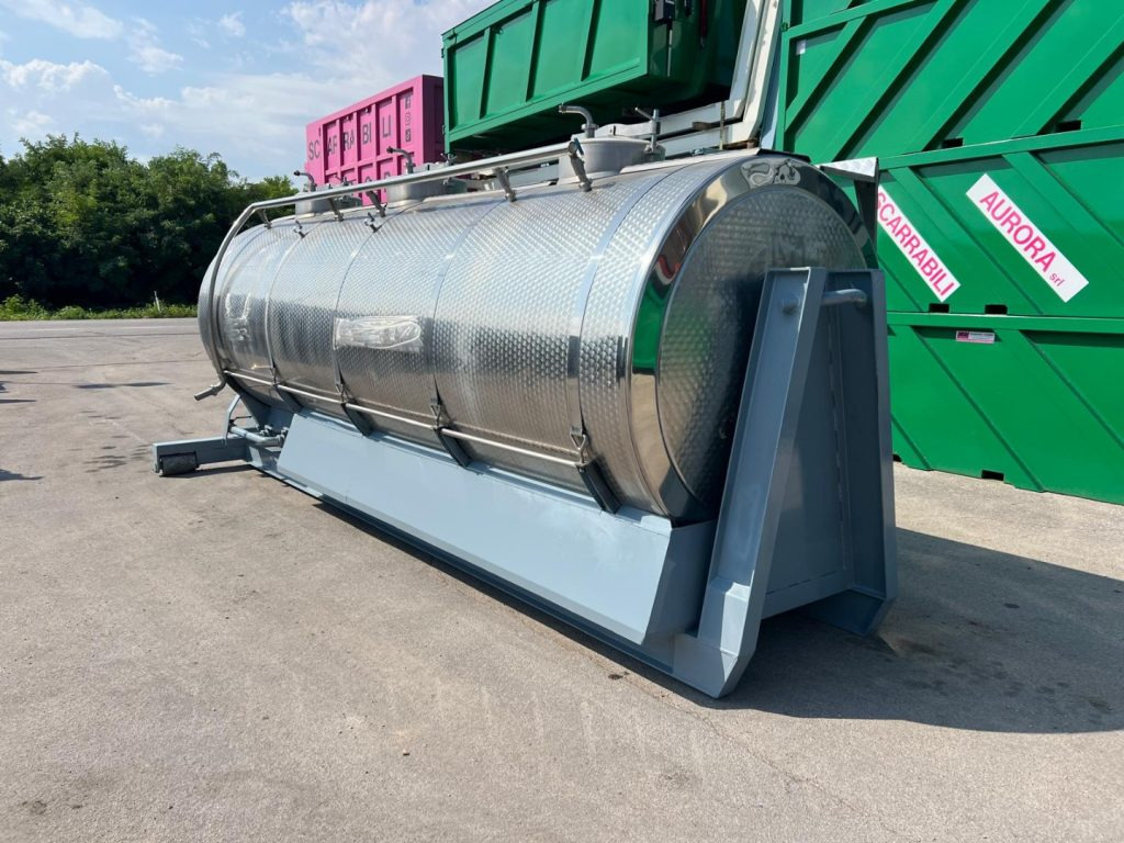 Roll-off container CISTERNA USATA SCARRABILE: picture 1