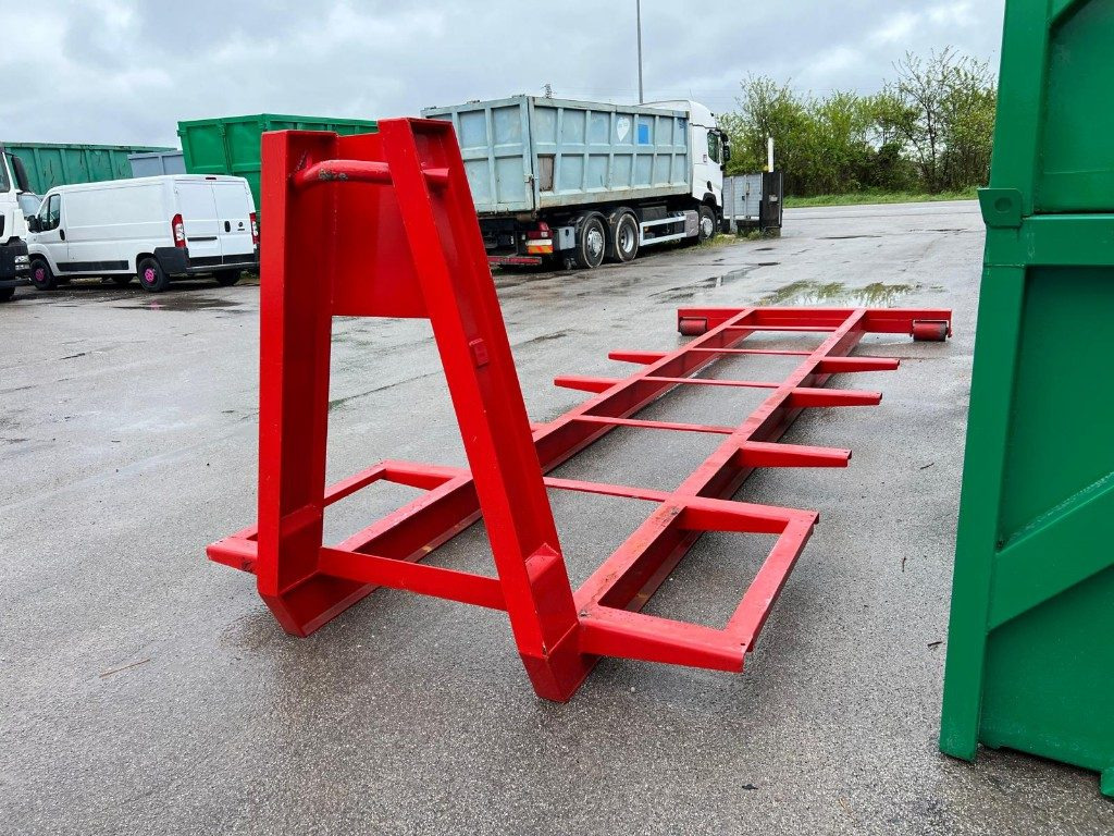 CULLA SCARRABILE NUOVA - Roll-off container: picture 1 CULLA SCARRABILE NUOVA - Roll-off container: picture 1