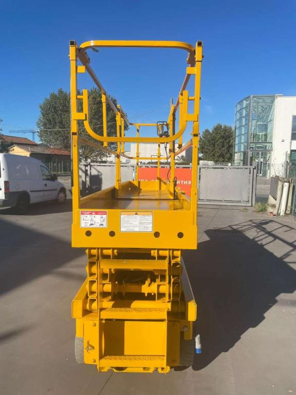 Haulotte COMPACT 10N - Scissor lift: picture 5 Haulotte COMPACT 10N - Scissor lift: picture 5