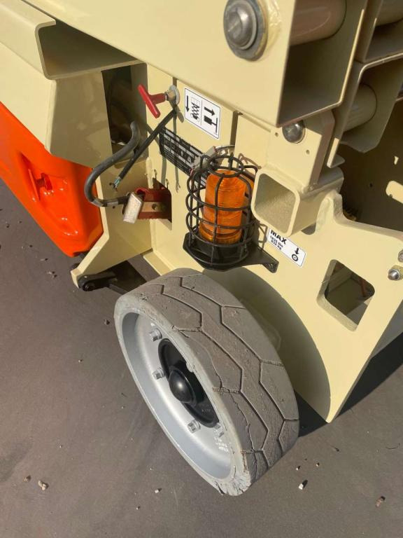 JLG 2632ES - Scissor lift: picture 5 JLG 2632ES - Scissor lift: picture 5