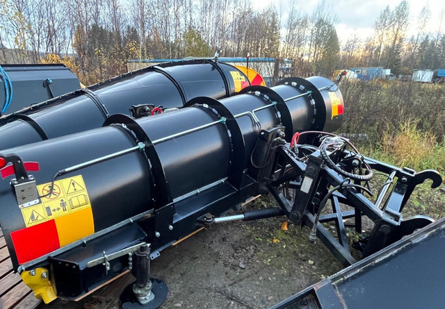 Arctic MachineAM4000HPD - Snow plows: picture 1 Arctic MachineAM4000HPD - Snow plows: picture 1