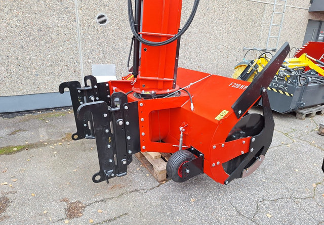 TokvamF 220 H Pro - Snow blower: picture 3 TokvamF 220 H Pro - Snow blower: picture 3