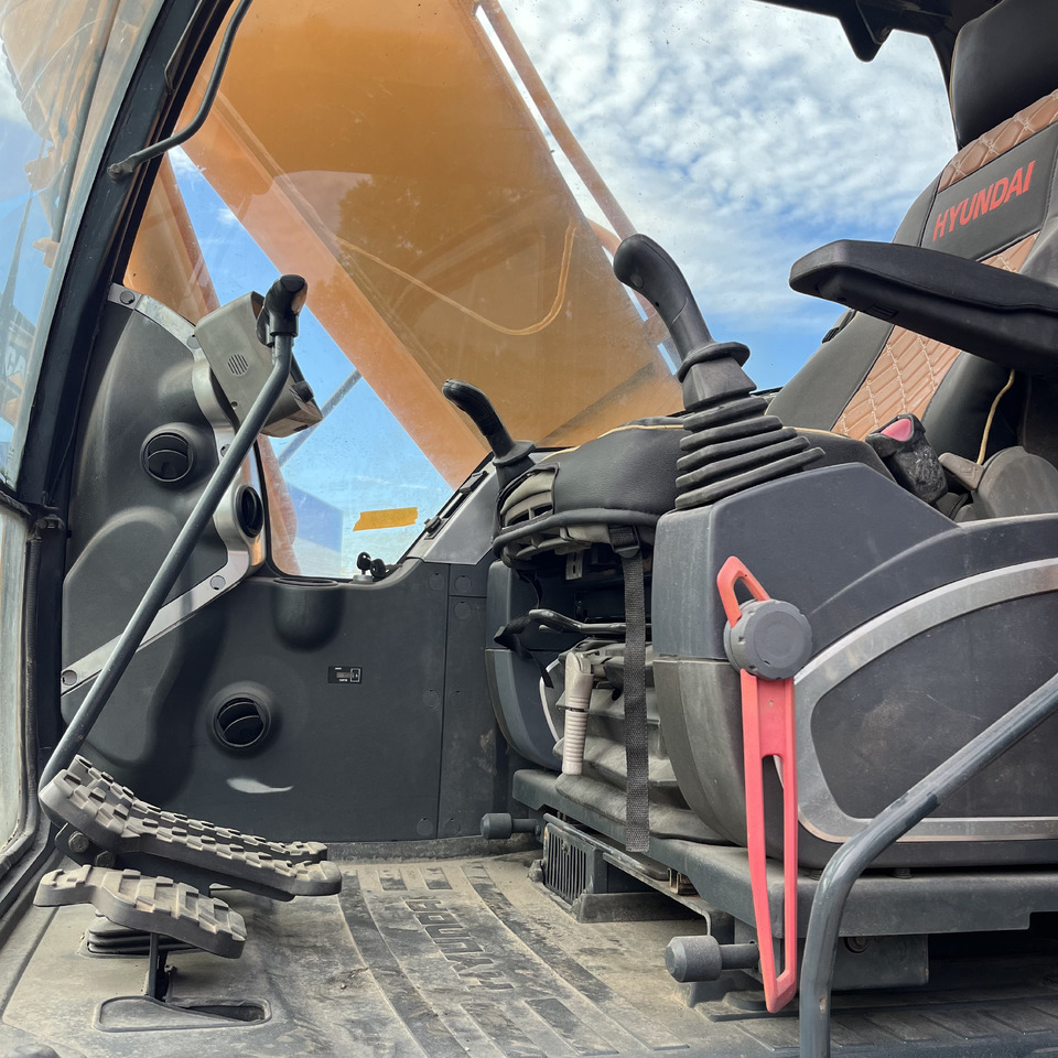 Crawler excavator HYUNDAI 220-9: picture 6 Crawler excavator HYUNDAI 220-9: picture 6