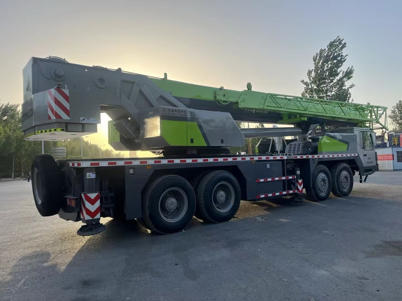 ZOOMLION ZTC700V 70 ton truck crane - Mobile crane: picture 3 ZOOMLION ZTC700V 70 ton truck crane - Mobile crane: picture 3