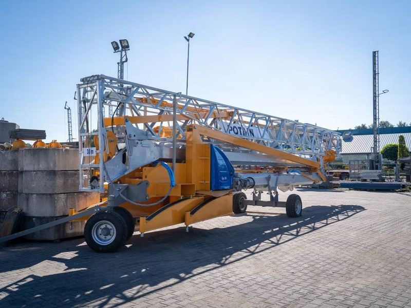 Potain IGO 30 - Self-erecting tower crane: picture 1 Potain IGO 30 - Self-erecting tower crane: picture 1