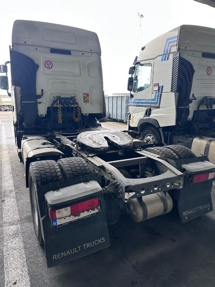 Renault T 460 4x2 - LHD (TE) - Tractor truck: picture 4 Renault T 460 4x2 - LHD (TE) - Tractor truck: picture 4