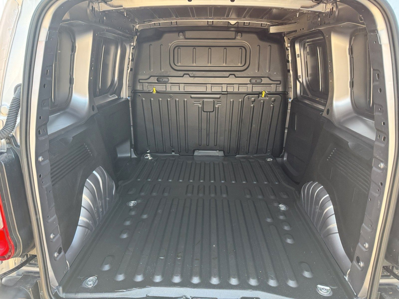 Small van Citroën Berlingo Kasten Club | Klima, 3 Sitzer, Durchlad: picture 9