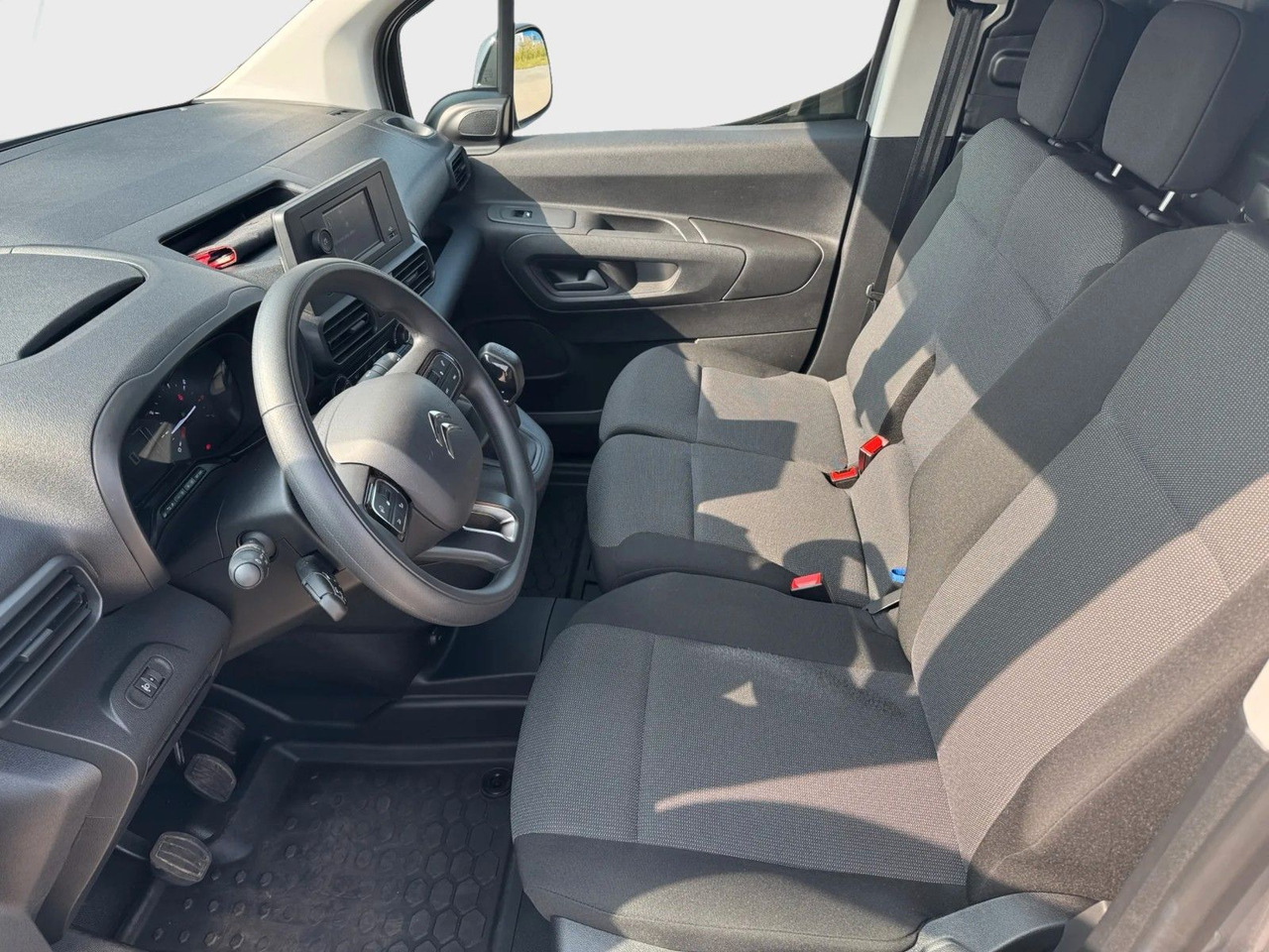 Small van Citroën Berlingo Kasten Club | Klima, 3 Sitzer, Durchlad: picture 7