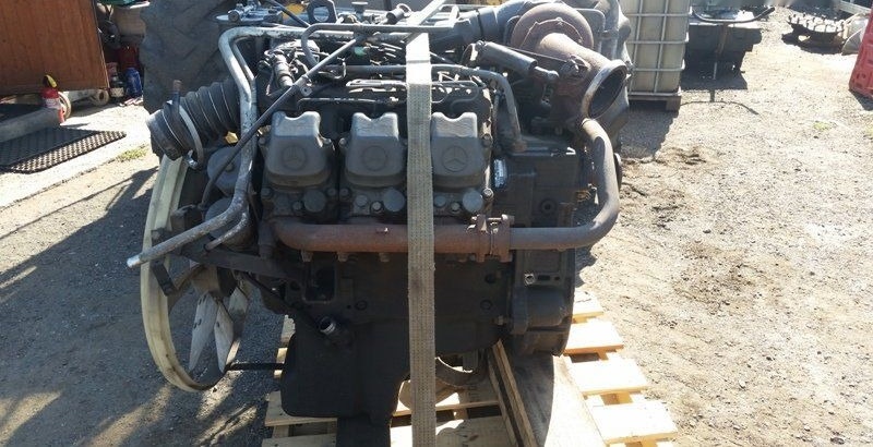 Mercedes-Benz OM 401 - Engine for Truck: picture 1 Mercedes-Benz OM 401 - Engine for Truck: picture 1