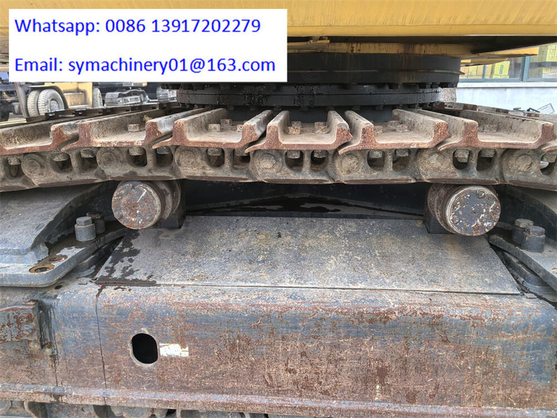 Crawler excavator Komatsu PC450-8: picture 17