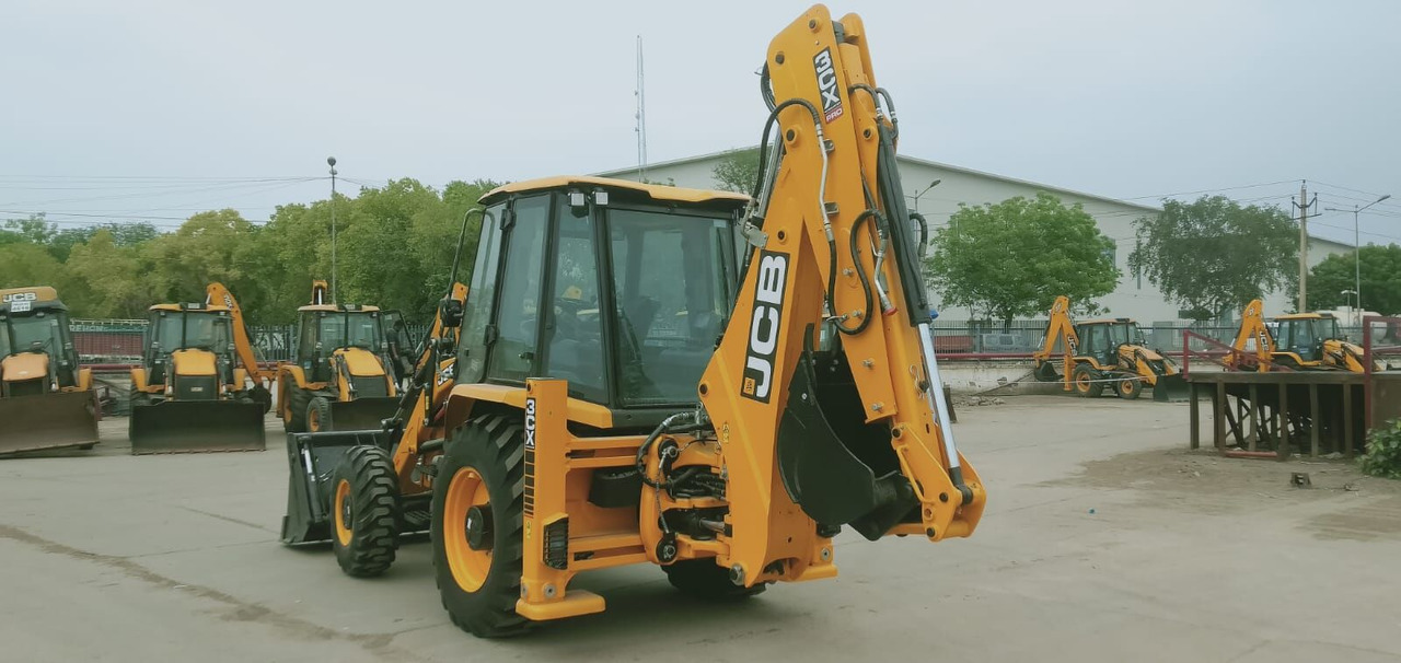 New JCB 3CX backhoe loader leasing New JCB 3CX backhoe loader: picture 13