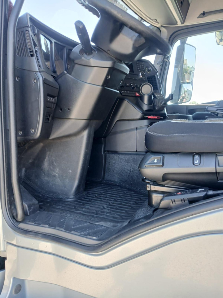 MERCEDES-BENZ AROCS 28.51 | 6x4| Klima | Retarder | Euro 6 - Dropside/ Flatbed truck, Crane truck: picture 4 MERCEDES-BENZ AROCS 28.51 | 6x4| Klima | Retarder | Euro 6 - Dropside/ Flatbed truck, Crane truck: picture 4
