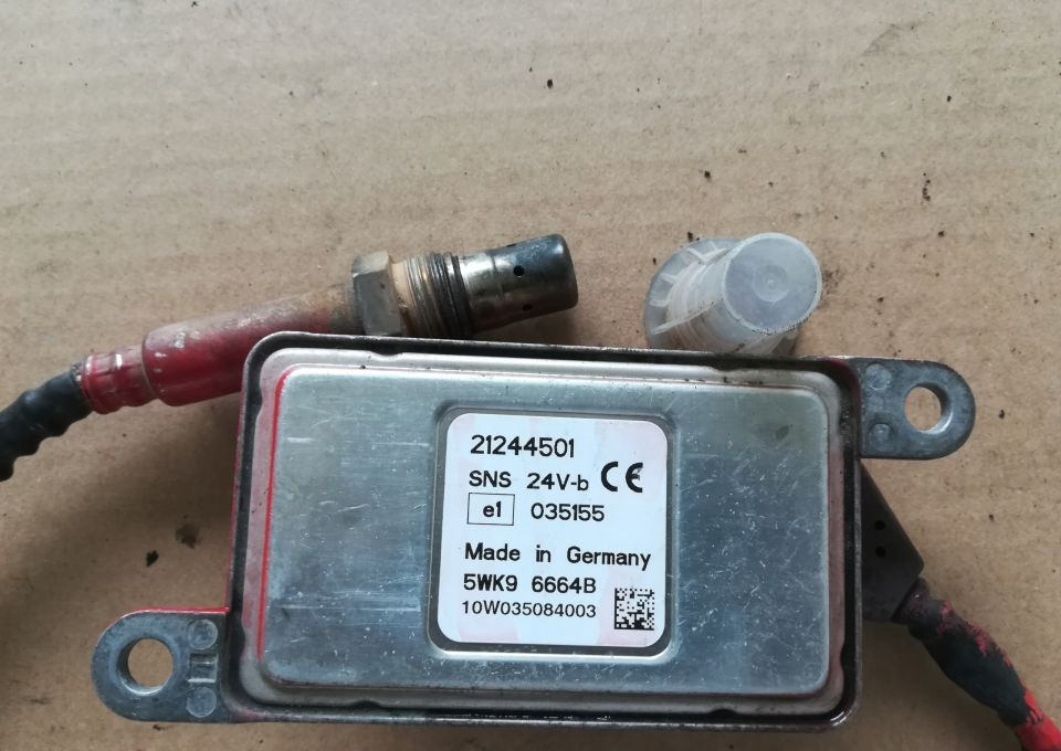 CZUJNIK NOX VOLVO 21244501 - Sensor: picture 1 CZUJNIK NOX VOLVO 21244501 - Sensor: picture 1