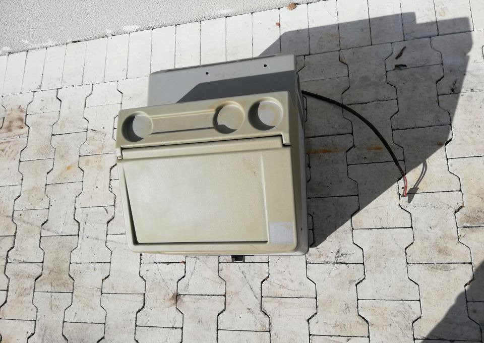 LODÓWKA MAN F2000 F90 - Body and exterior for Truck: picture 5 LODÓWKA MAN F2000 F90 - Body and exterior for Truck: picture 5