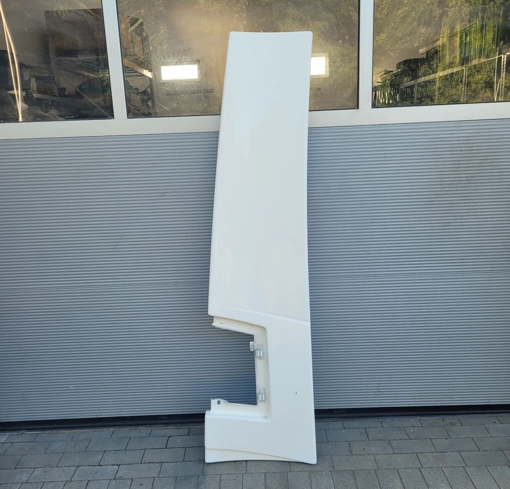OWIEWKA ZAKABINOWA VOLVO FH4 RH. - Body and exterior for Truck: picture 1 OWIEWKA ZAKABINOWA VOLVO FH4 RH. - Body and exterior for Truck: picture 1